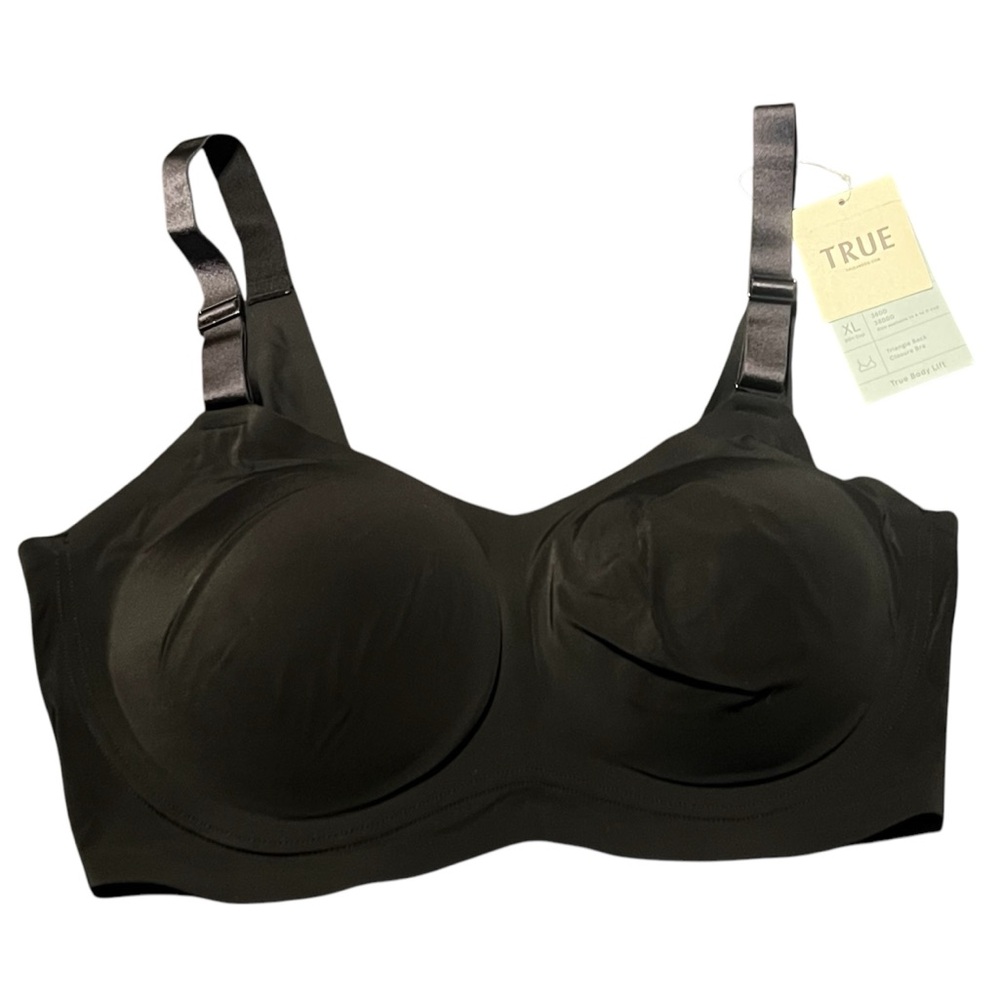 NWT. True & Co Full Cup XL convertible bra